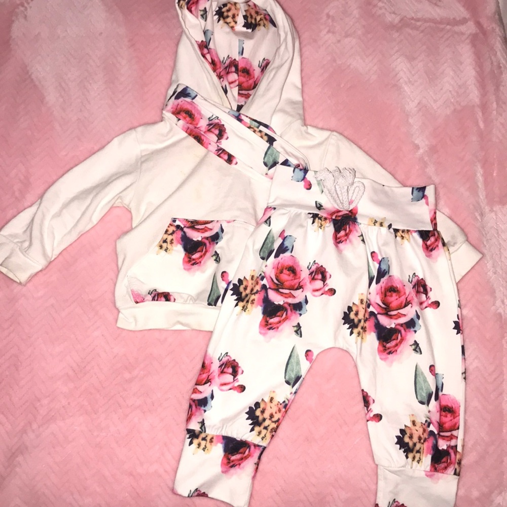 Baby girl 3 piece outfit with headband